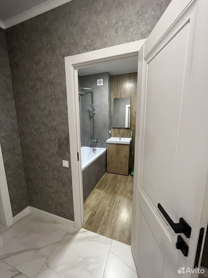 Квартира «1-к. квартира, 41 м², 12/12 эт.» — фото 14